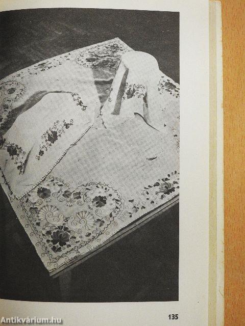 Fürge Ujjak Könyve 1974