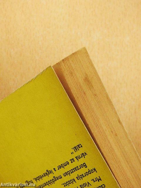 Gyilkosság a kriptában