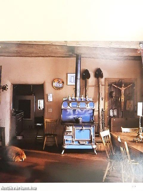 Living with Folk Art