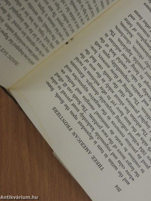 Three American Frontiers (dedikált példány)