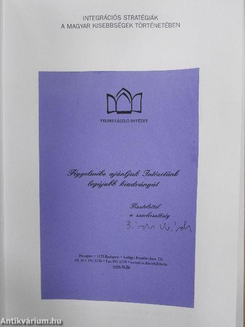Integrációs stratégiák a magyar kisebbségek történetében (aláírt példány)