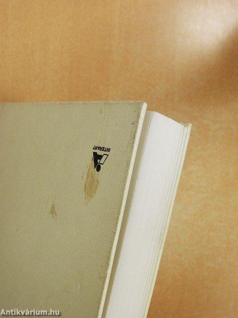 Miatyánk 121 európai nyelven