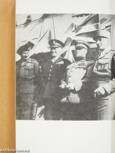 A berchtesgadeni sasfészektől a berlini bunkerig (dedikált példány)