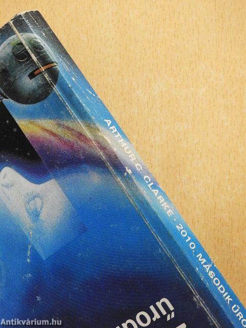 2010. Második űrodisszeia