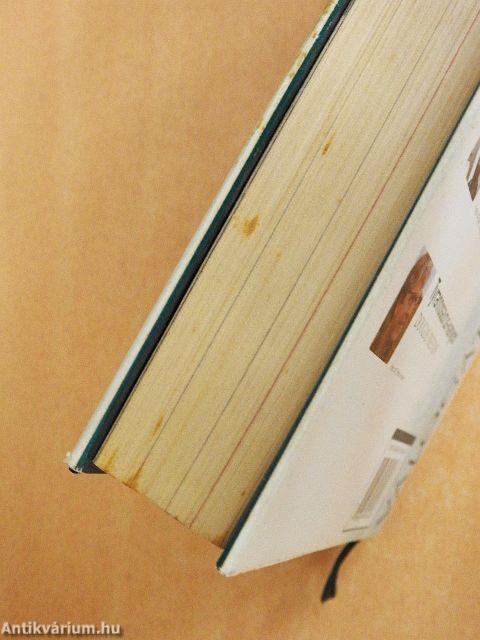 A nehezebb út/Bukott angyal/Bor, mámor, Provence/Tyrannosaurus-kanyon