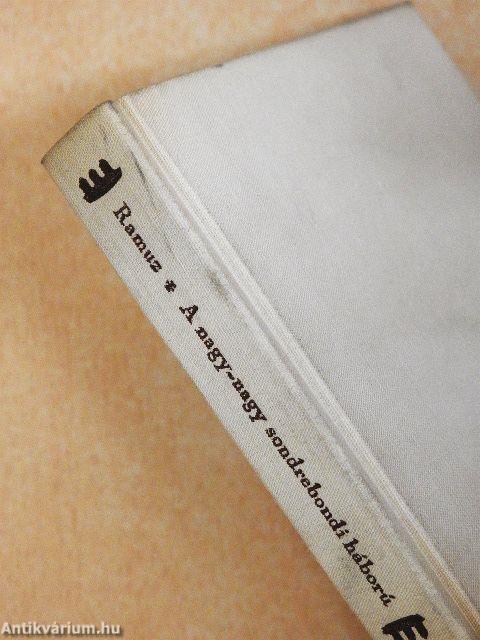 A nagy-nagy sondrebondi háború