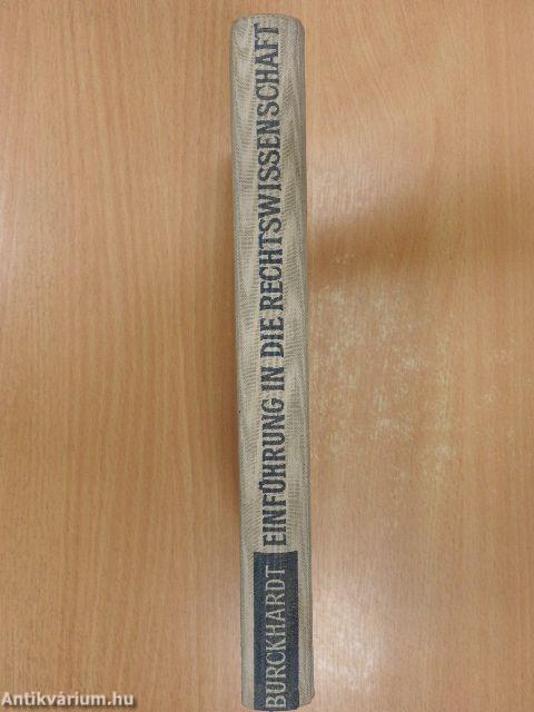 Einführung in die Rechtswissenschaft