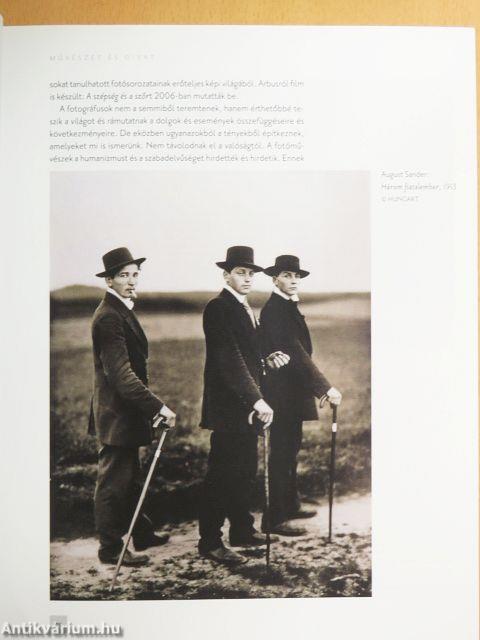 A divatról komolyan