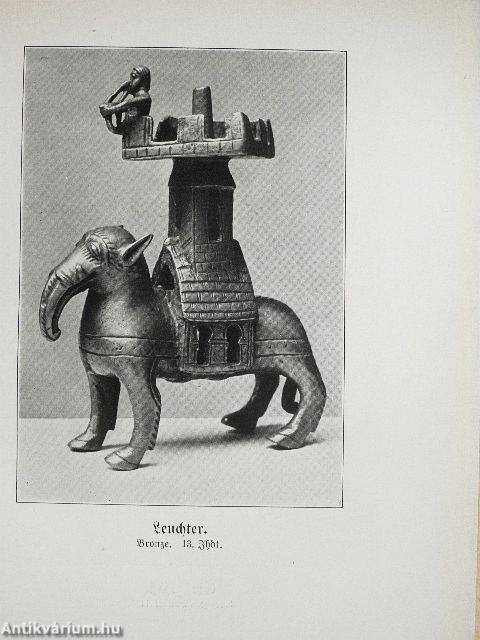 Figürliches Kunstgerät aus Deutscher Vergangenheit (gótbetűs)