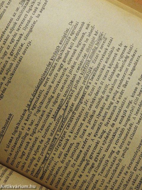 Gyógypedagógiai ismeretek a hallási fogyatékosság köréből