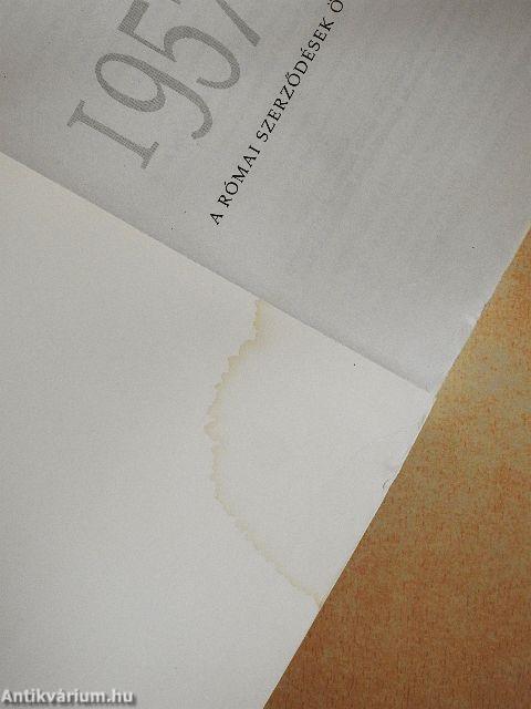 Az egységes parlament felé