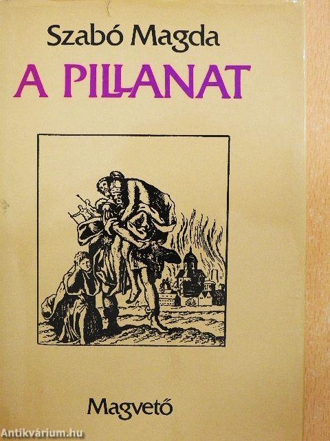 A pillanat