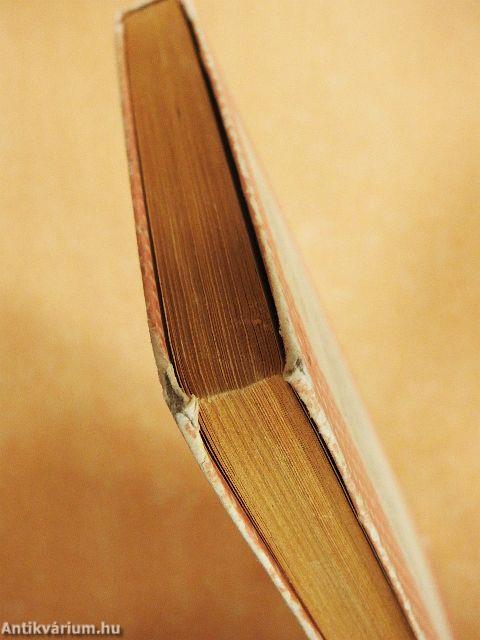 Macska a zongorában