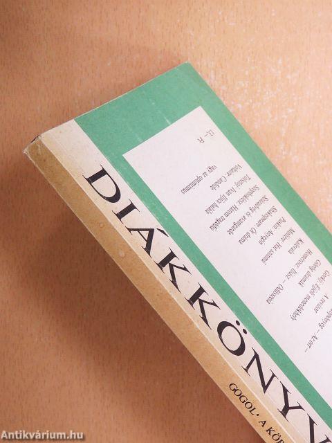 A köpönyeg/Az orr/A revizor