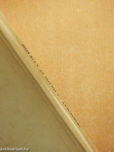 A folyón át, a fák közé