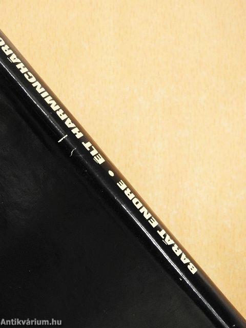 Élt harminchárom évet