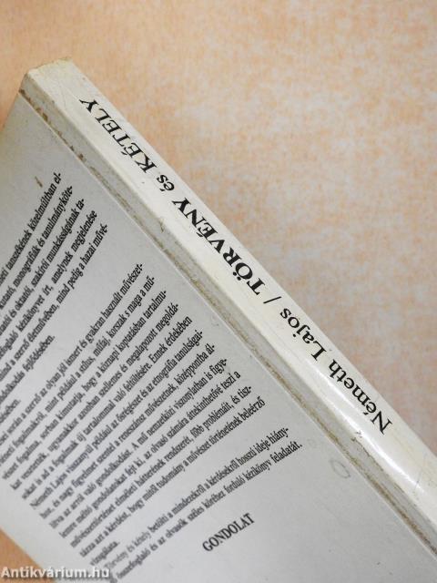 Törvény és kétely