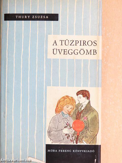 A tűzpiros üveggömb