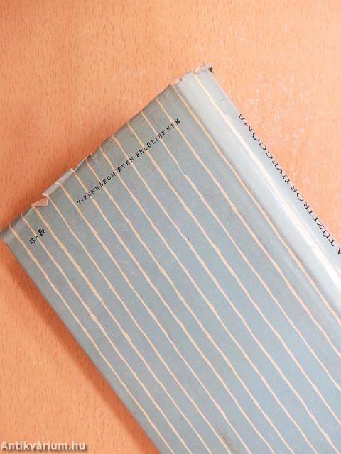 A tűzpiros üveggömb