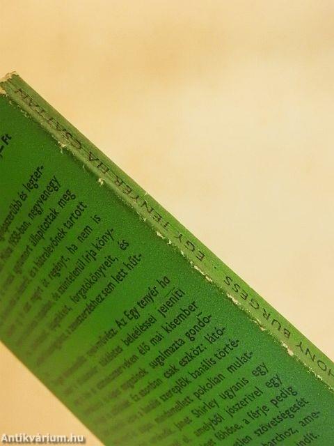 Egy tenyér ha csattan