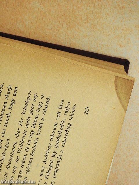 Egy egész világ ellen I.