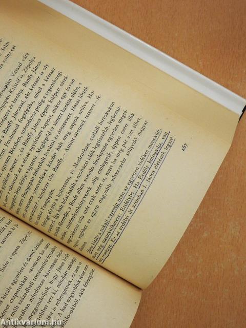 Önfia vágta sebét (dedikált példány)