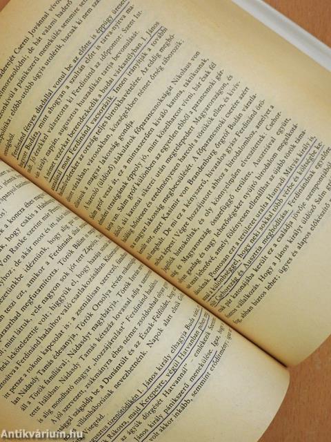 Önfia vágta sebét (dedikált példány)