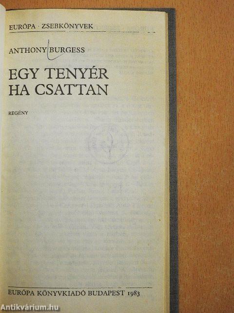 Egy tenyér ha csattan