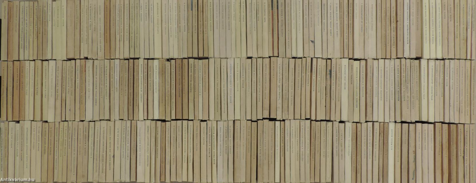 "255 kötet az Olcsó könyvtár sorozatból (nem teljes sorozat)"
