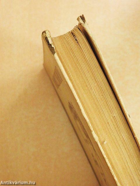 Válogatott irodalmi tanulmányok