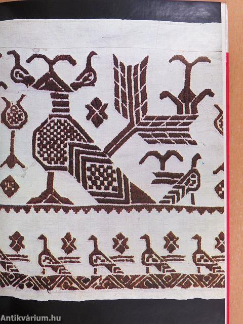 Leinenstickereien der ungarischen Bauern