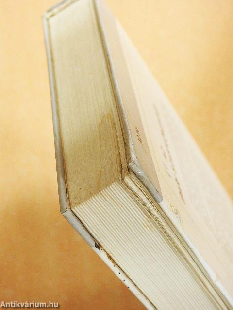 Ötvösség, nemesfémipar, divatékszer készítés