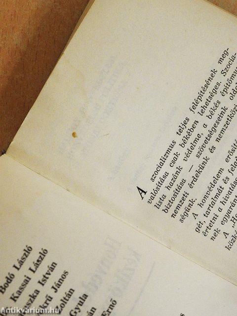 Honvédelmi kézikönyv