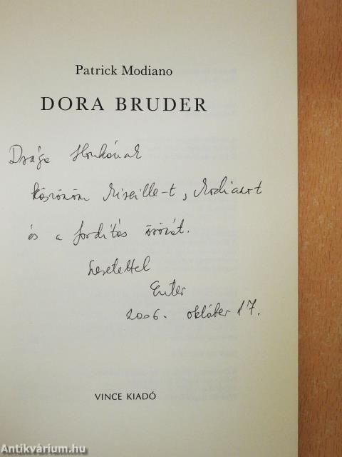 Dora Bruder (dedikált példány)