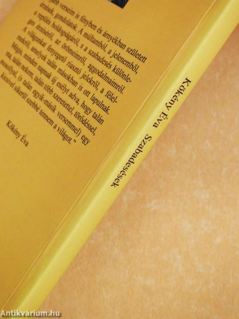 Szabadesések (dedikált példány)