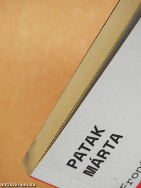 Fronthatáron (dedikált példány)