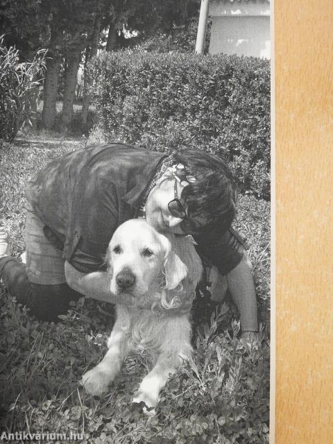 Fronthatáron (dedikált példány)