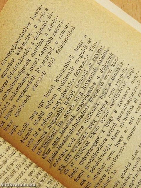 A korszerű iskoláért