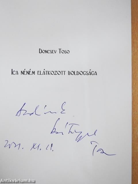 Ica néném elátkozott boldogsága - CD-vel (dedikált példány)