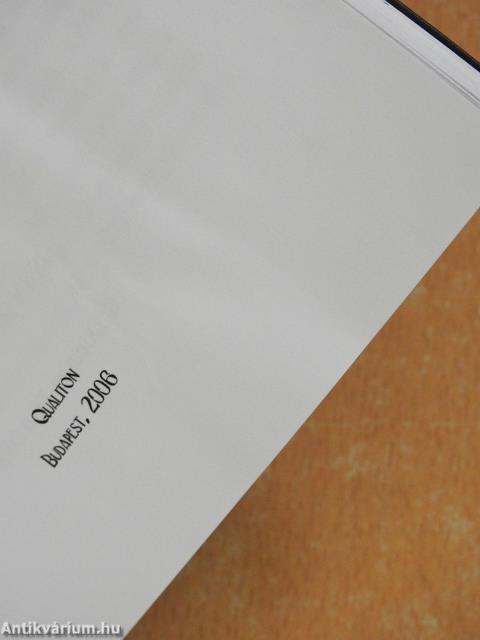 Ica néném elátkozott boldogsága - CD-vel (dedikált példány)