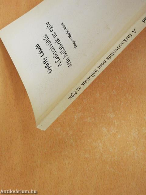 A farkasüvöltés nem hallatszik az égbe (dedikált példány)