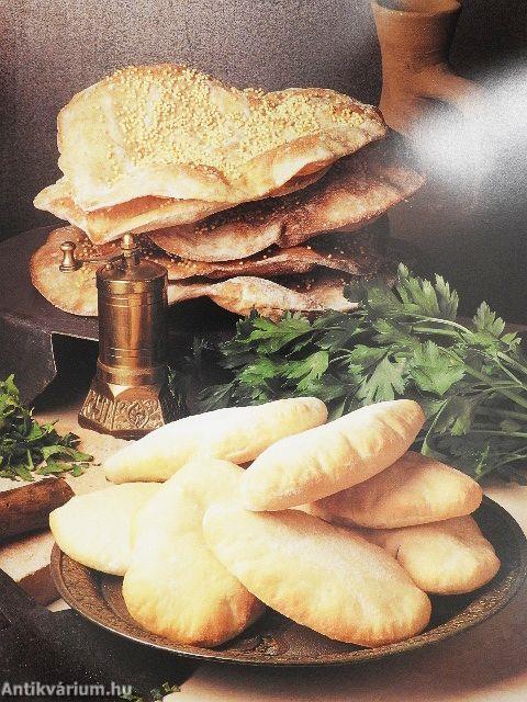 Szakácskönyv kenyérsütő gépekhez