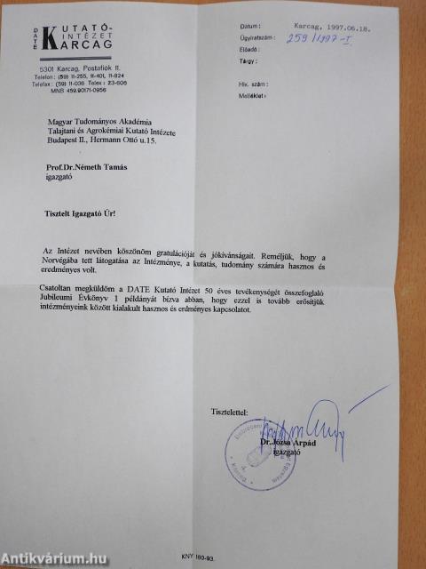 50 éves a Debreceni Agrártudományi Egyetem Kutató Intézete Karcag - Jubileumi Évkönyv (aláírt példány)