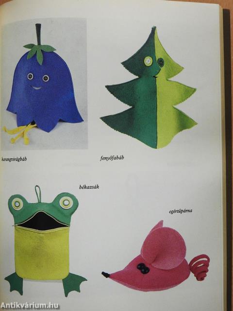 Filcből, fából (kétszeresen dedikált példány)