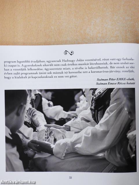 Összetartozásunk jelképe is Farkaslaka (dedikált példány)