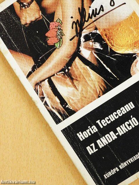 "50 kötet a Fekete Könyvek sorozatból (nem teljes sorozat)"