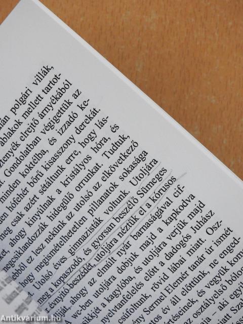 Öt percre az Édentől (dedikált példány)