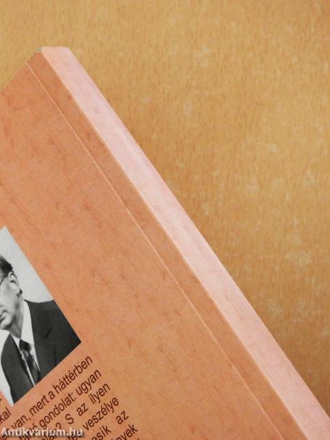 Emlékeim - CD-vel (dedikált példány)