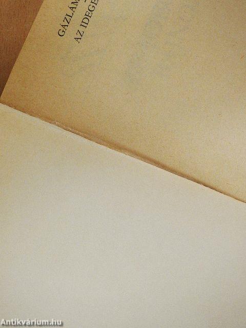 Gázlámpák alatt/Az idegen bajnok