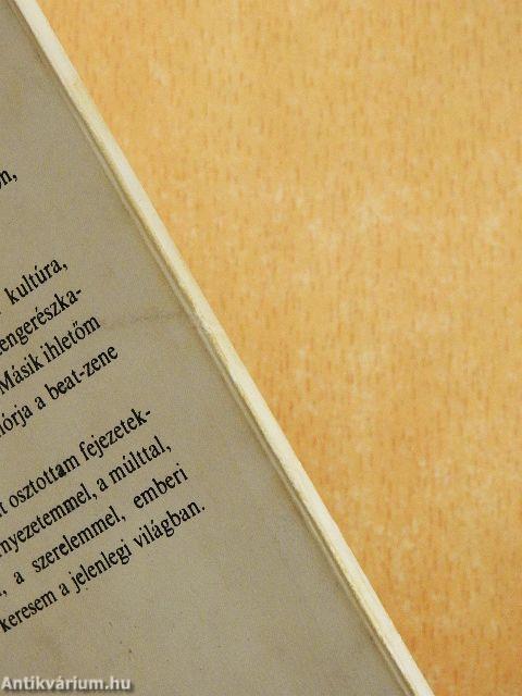 A tárgyak reggeli zuhanása